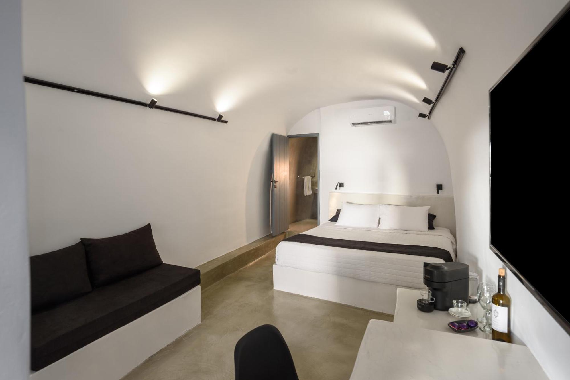 Pyrgos Cave Suites Exterior photo